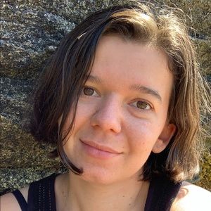 Meet your Posher, Daniela